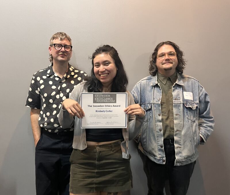 Image of Kimberly Cortez with her certificate